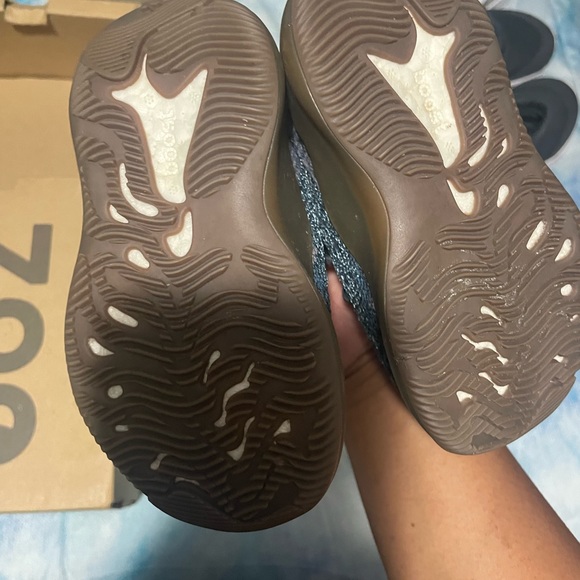 Yeezy boost 380 infant - Picture 3 of 4